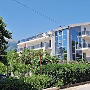 M-Club Rooms                  Jaz bb Budva, 85317 Budva, Crna Gora